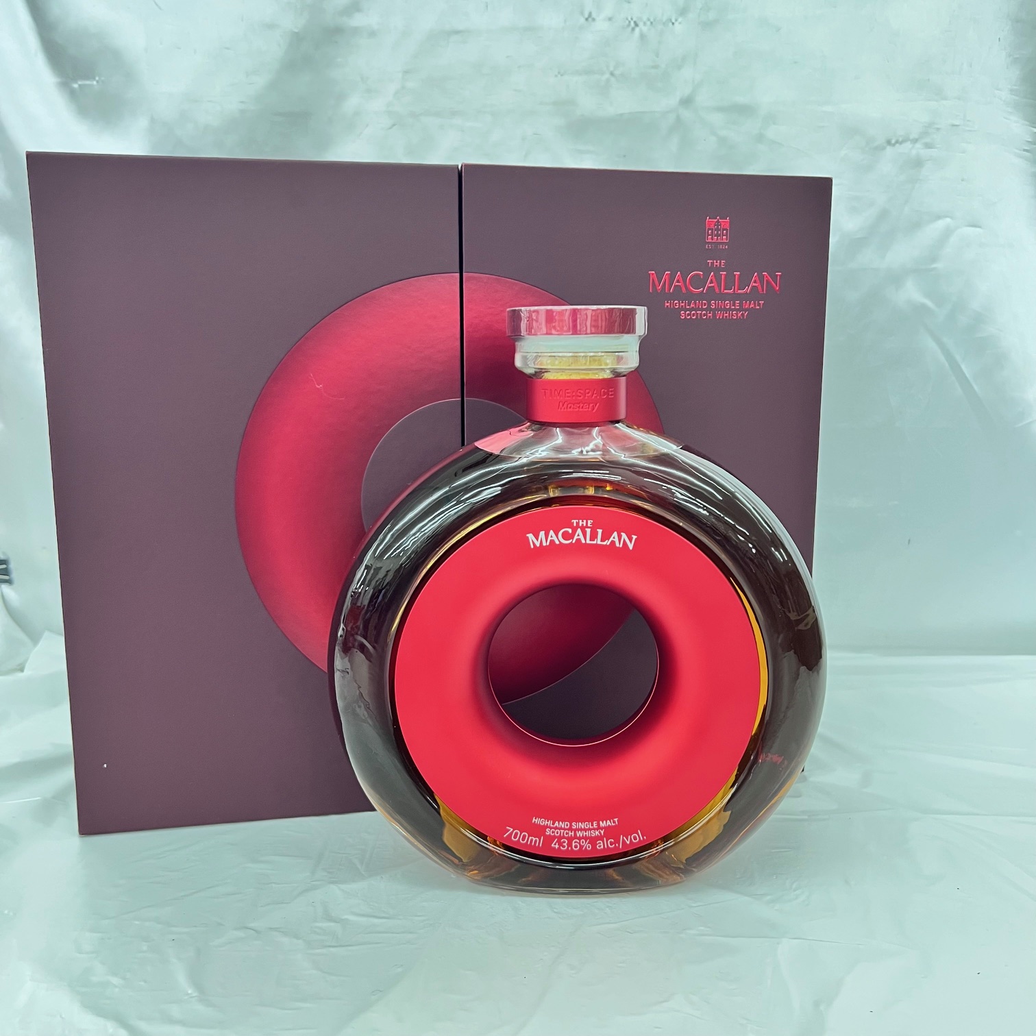 The MACALLAN ザ・マッカラン 200周年記念ボトル TIME : SPACE Mastery 700ml 43.6% 箱付 12013745