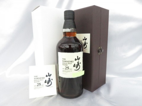 サントリー  山崎 25年 シングルモルト 旧型 トップ3行 白箱/内箱/冊子付 ※箱内キズ/外汚れあり 12011308