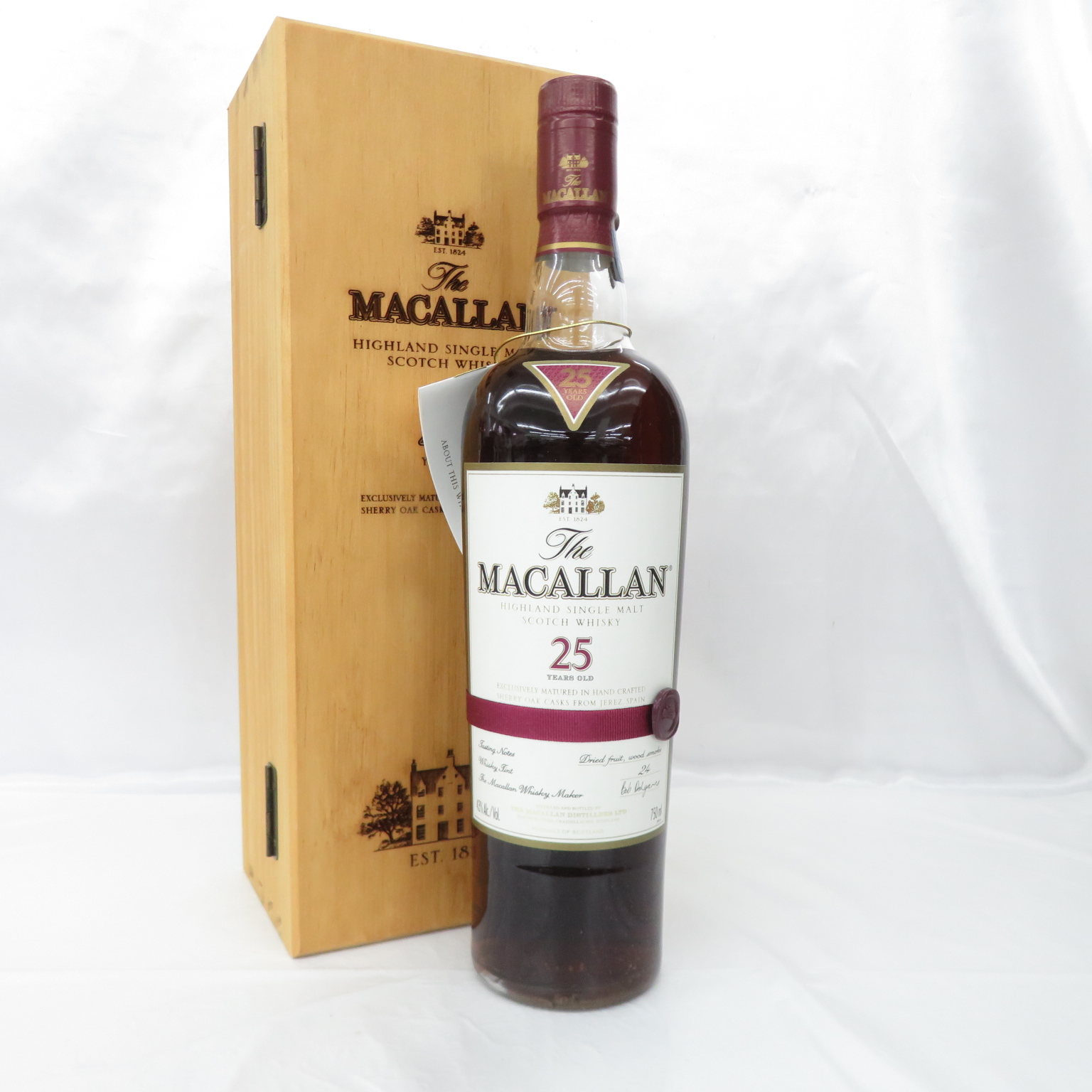 The MACALLAN ザ・マッカラン 25年 旧 シェリーオークカスク 木箱有 ウイスキー 11852310
