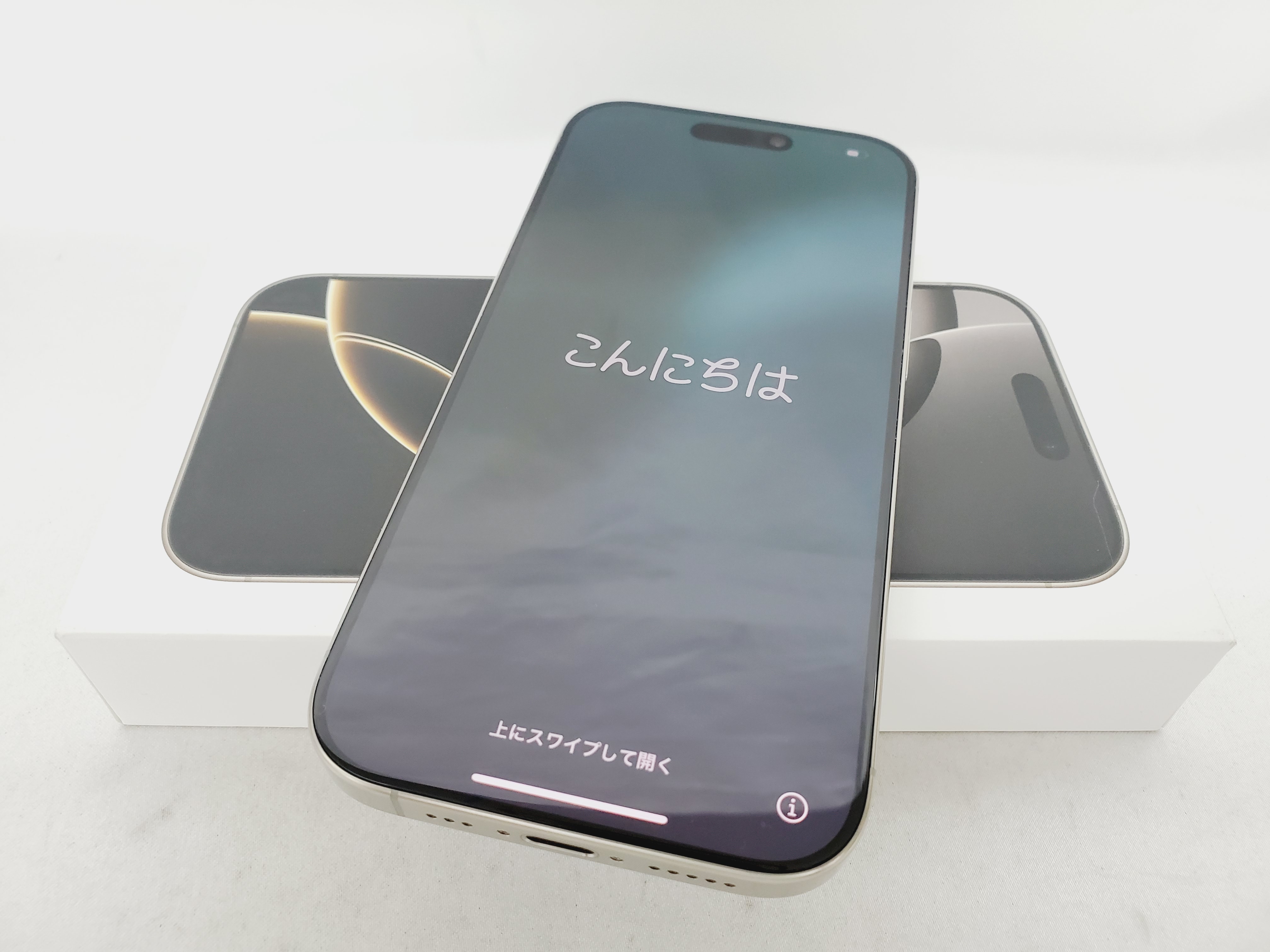 【美品】国内版 SIMフリー スマートフォン Apple iPhone16 Pro 512GB MYN73J/A ナチュラルチタニウム 11886615