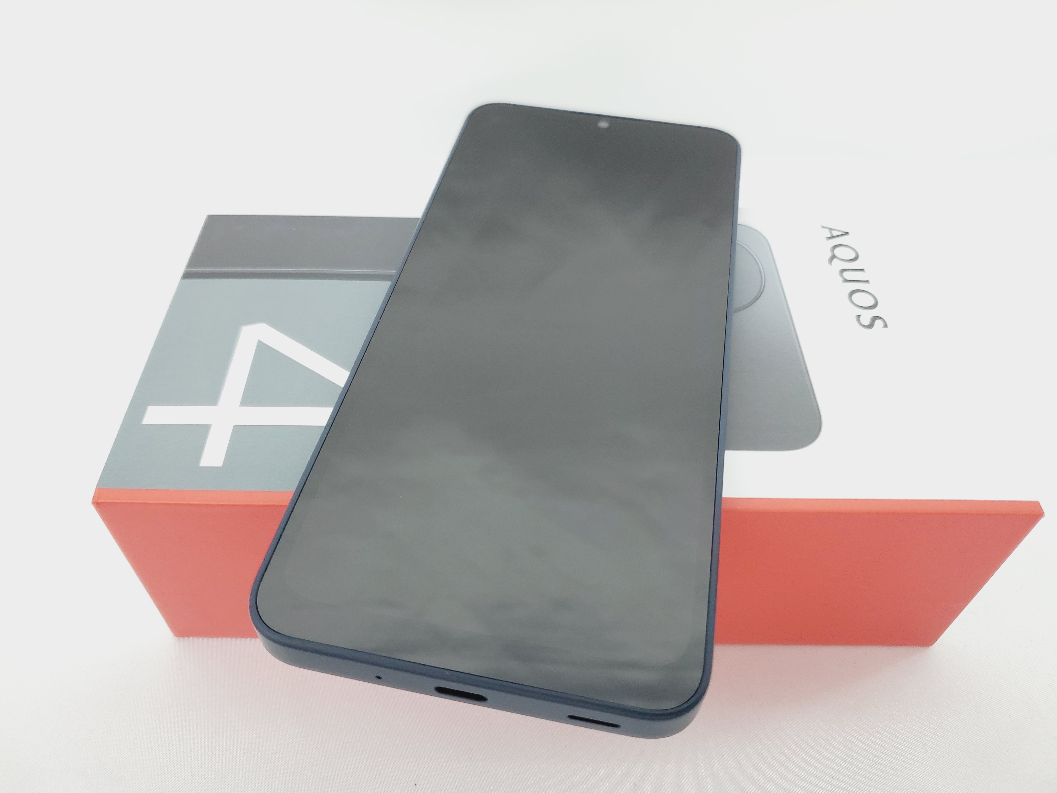 【未使用品】SoftBank ソフトバンク SHARP AQUOS Wish 4 A403SH ブラック 判定△ ※SIMロック解除済み 11900804