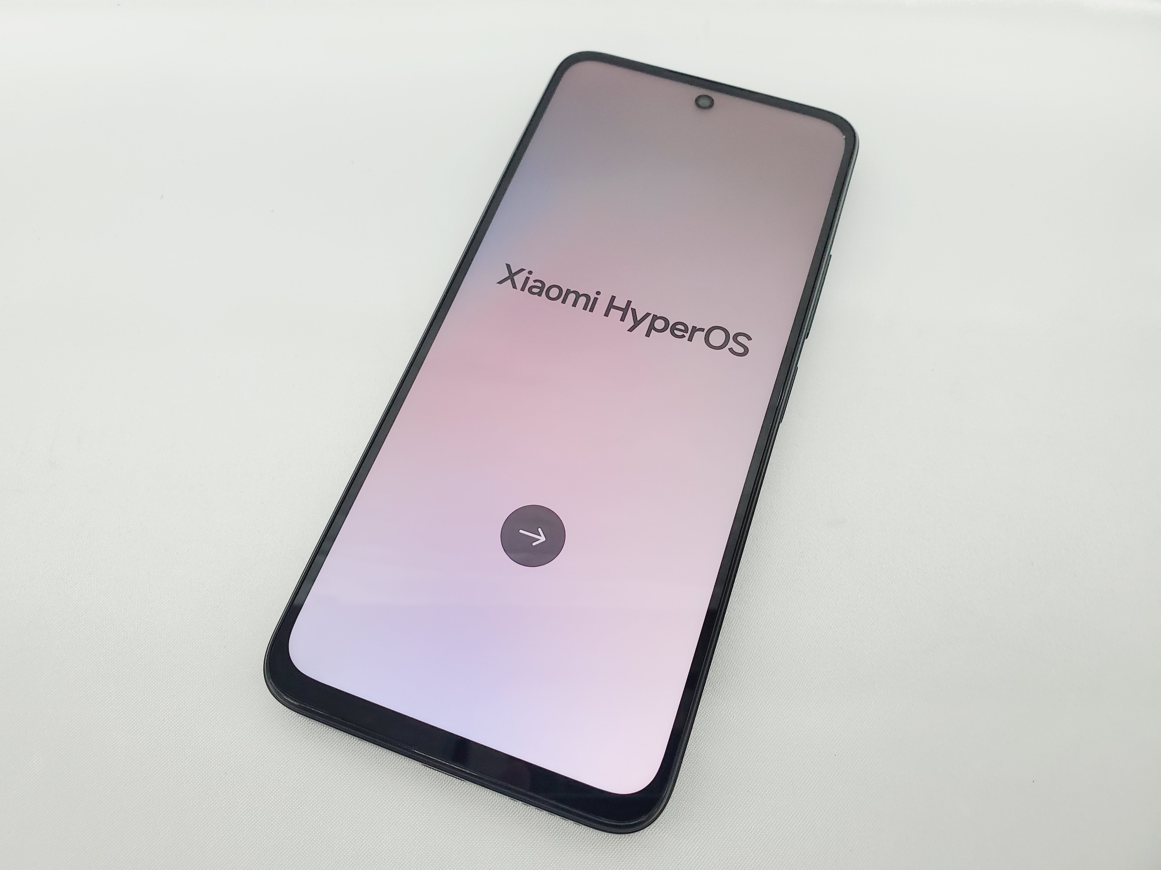 【美品】au by KDDI エーユー Xiaomi シャオミ Redmi 12 5G XIG03 ミッドナイトブラック 利用制限○ ※SIMロック解除済み 884110390