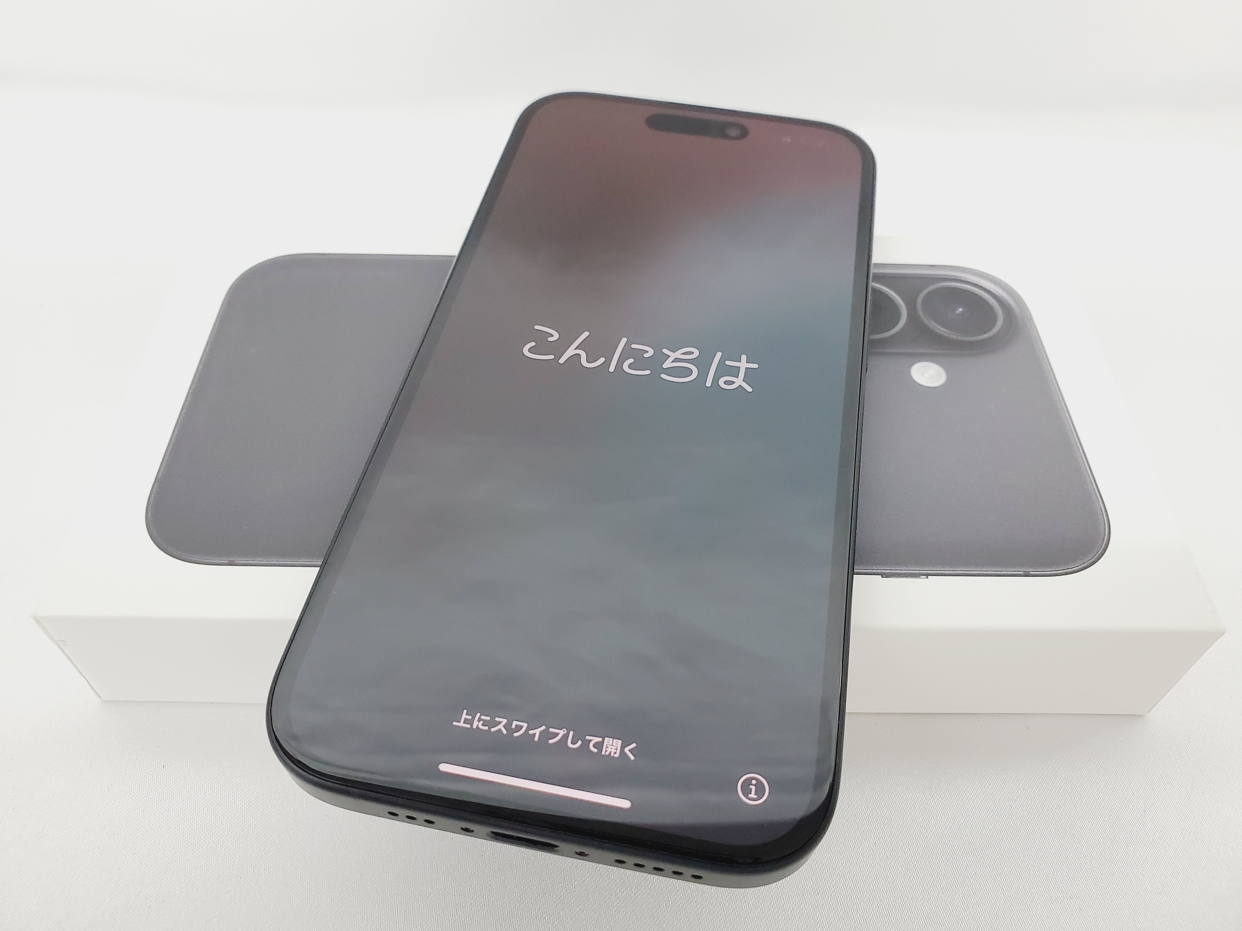 【美品】国内版 SIMフリー スマートフォン Apple iPhone16 512GB MYE23J/A ブラック 11912661