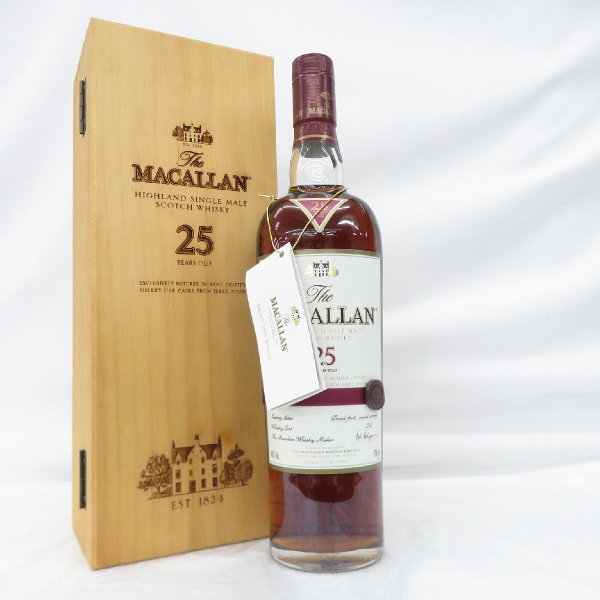 The MACALLAN ザ・マッカラン 25年 シェリーオーク 旧ボトル ウイスキー 700ml 43% 木箱付 11915414