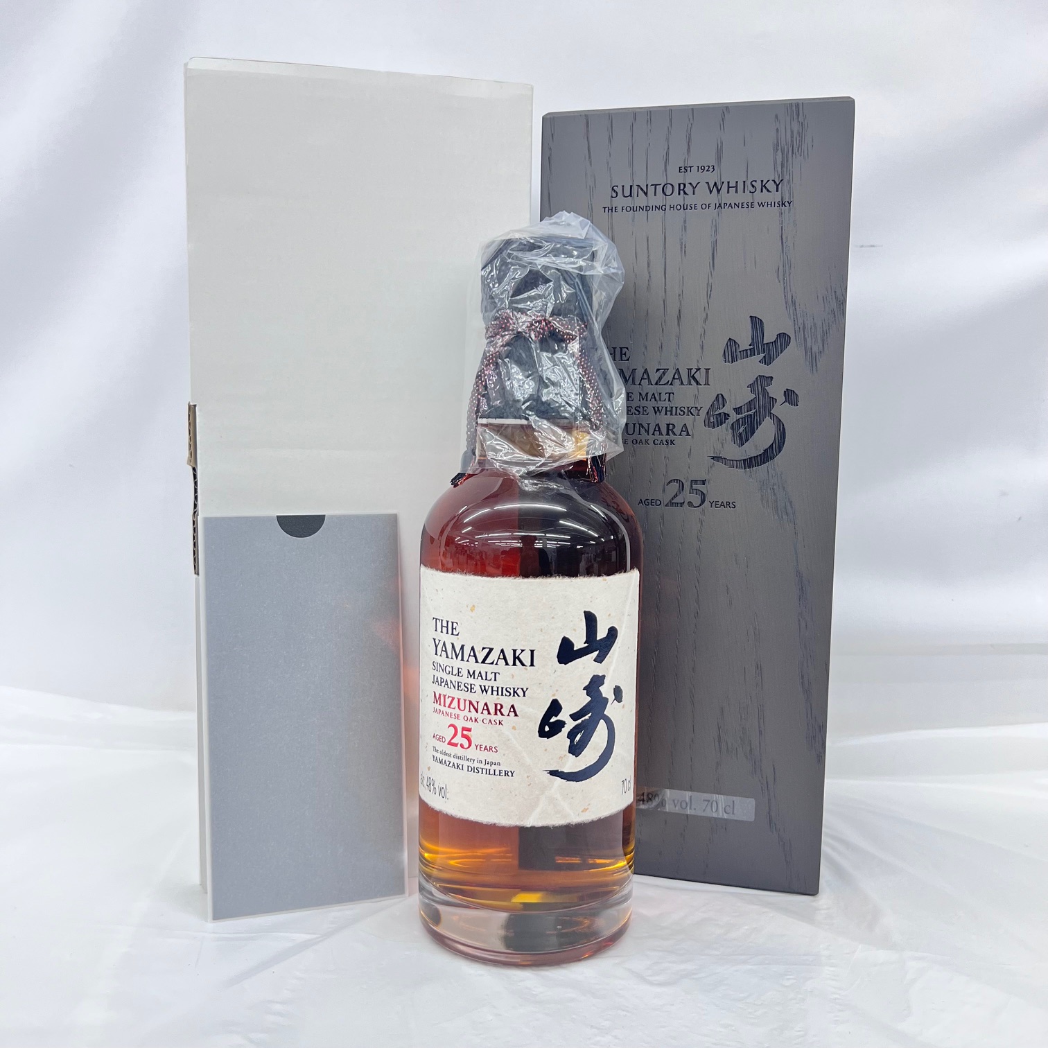 SUNTORY サントリー 山崎 25年 ミズナラ シングルモルト 2025 ウイスキー 700ml 48% 外箱/木箱/冊子付 11933195