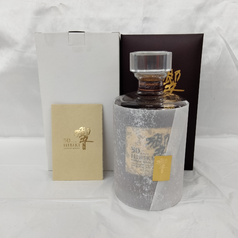 白箱付き＊サントリーウイスキー響30年