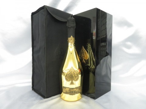 ARMAND DE BRIGNAC アルマンドブリニャック ブリュット ゴールド シャンパン 箱・ソフトケース付 代理店無し