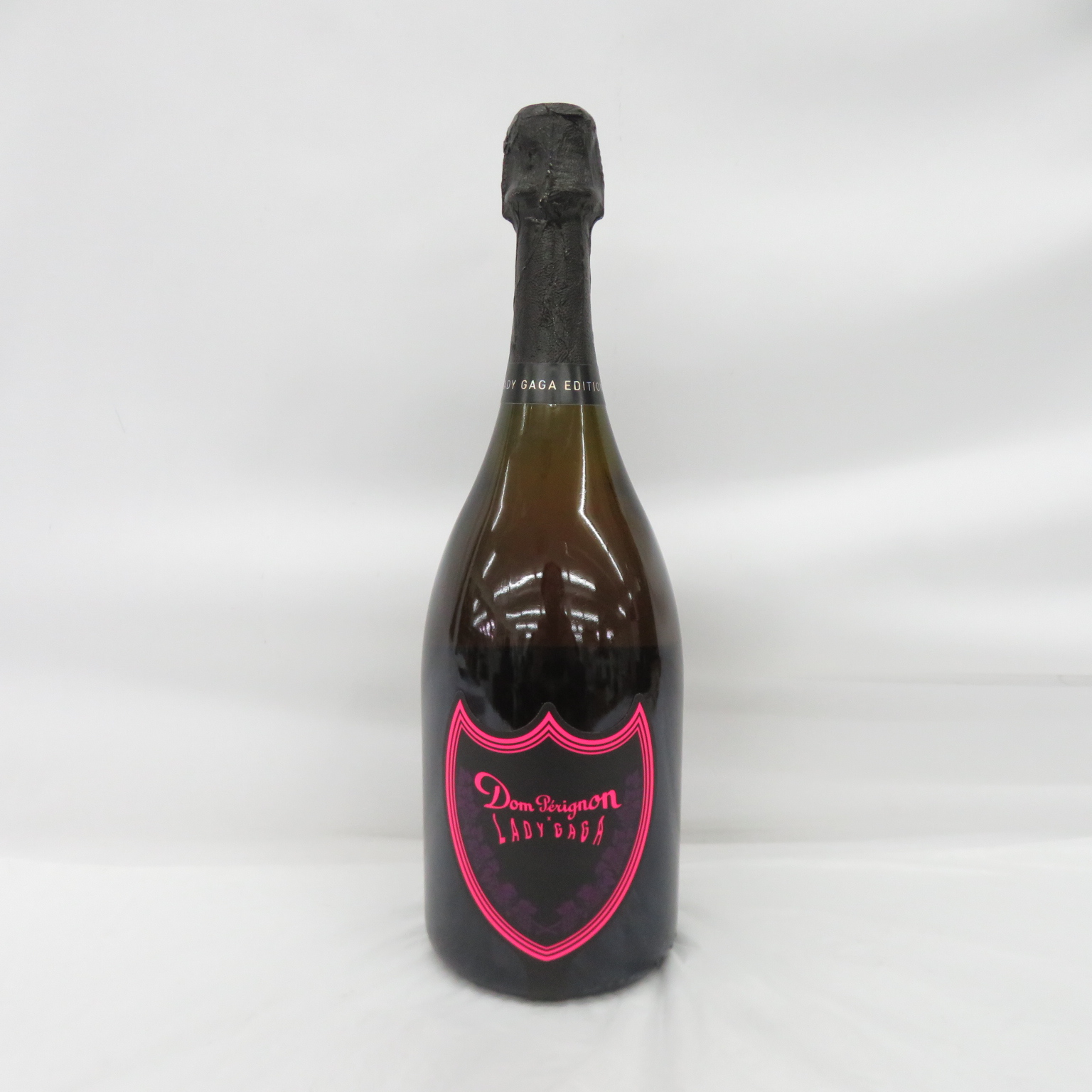 Dom Perignon ドンペリニヨン ロゼ 2008 レディーガガ ルミナスボトル シャンパン 箱無