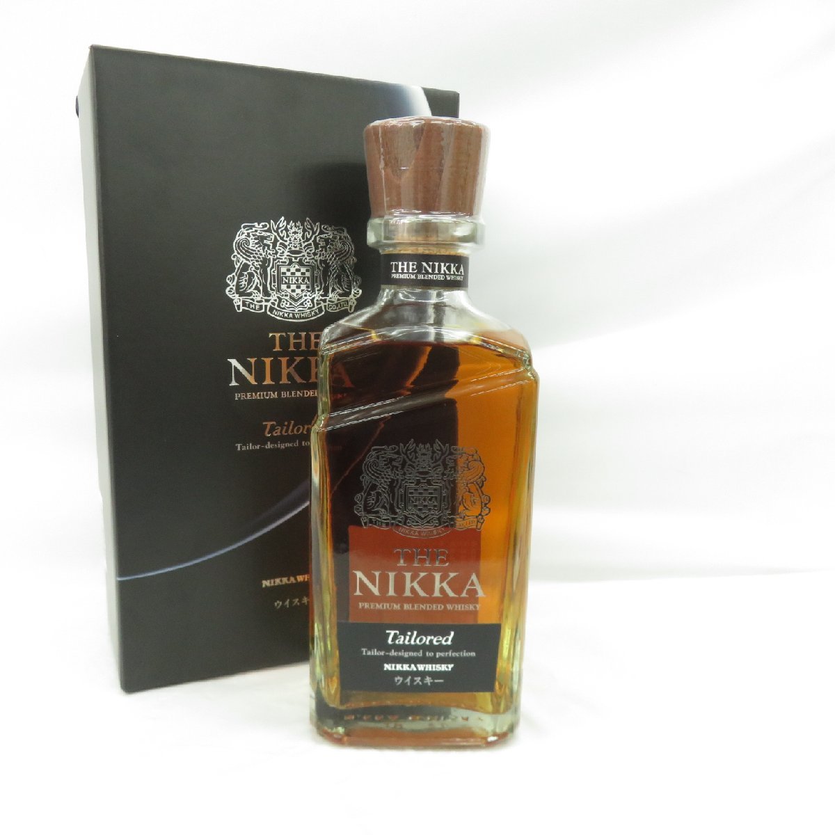THE NIKKA ザ・ニッカ テーラード ウイスキー 700ml 43% 箱有